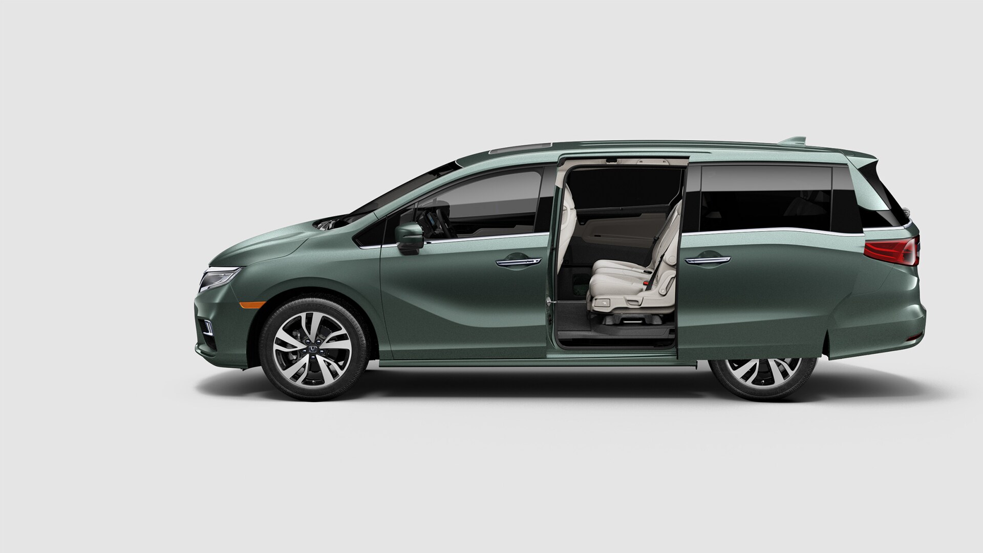 nowa honda odyssey